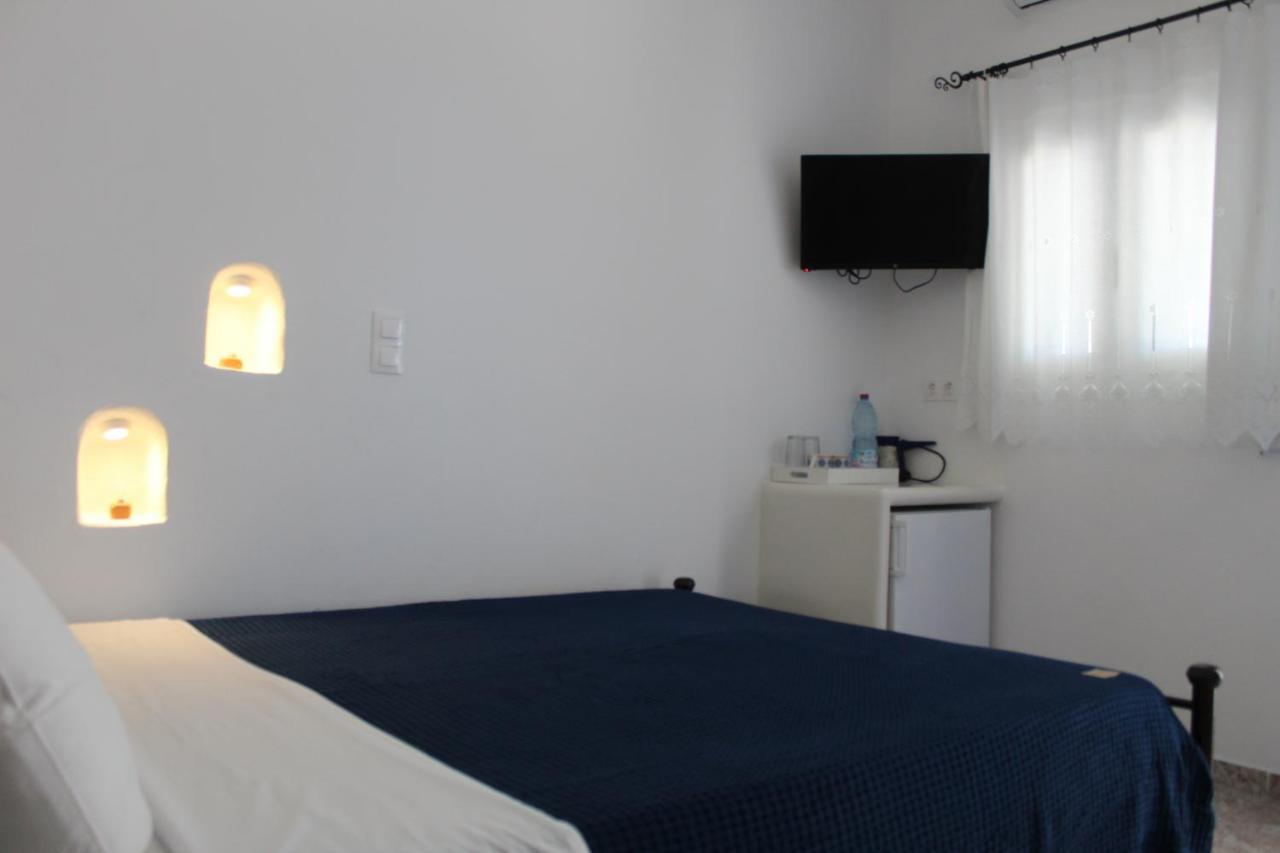 Meltemi Rooms And Studios Anafi Buitenkant foto