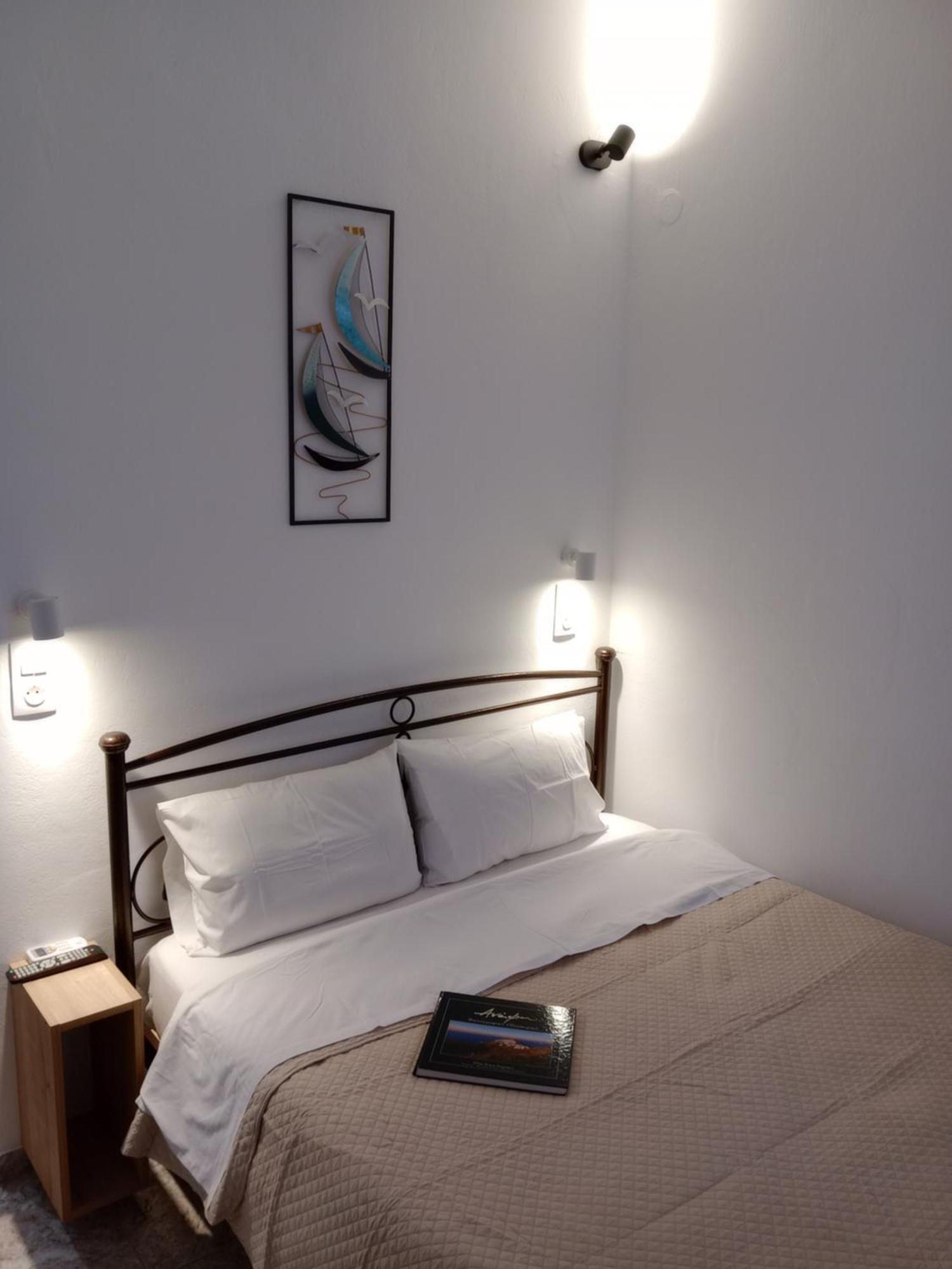 Meltemi Rooms And Studios Anafi Buitenkant foto