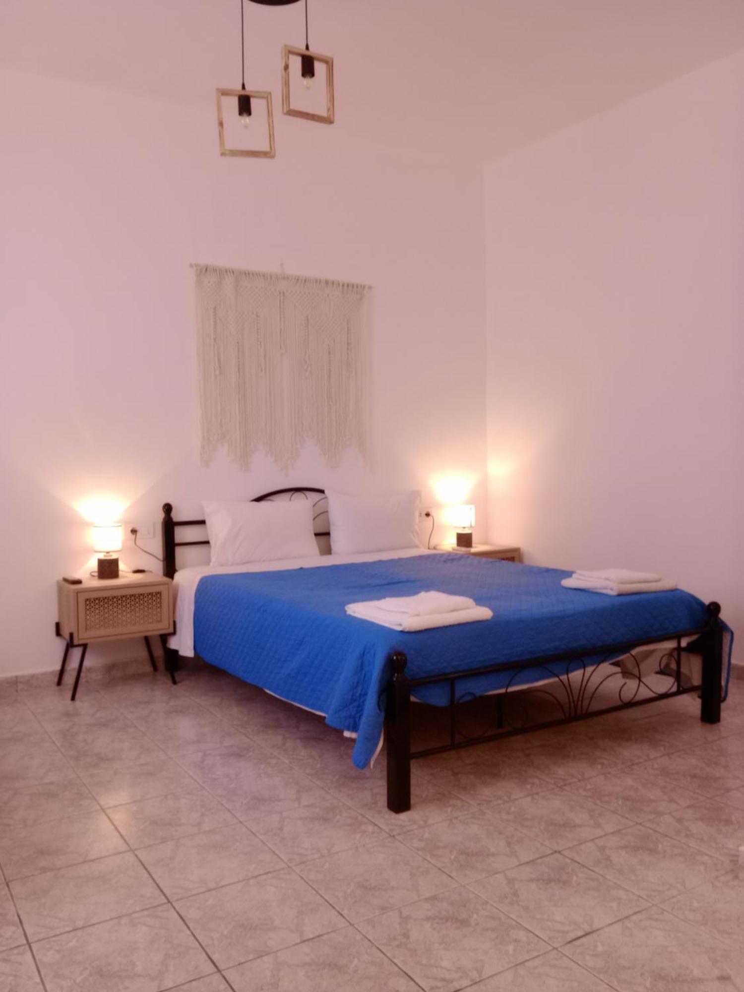 Meltemi Rooms And Studios Anafi Buitenkant foto