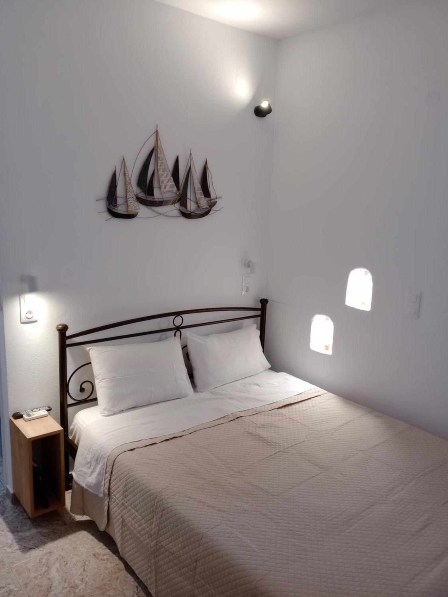 Meltemi Rooms And Studios Anafi Buitenkant foto